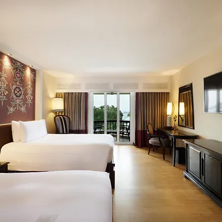 Siam Bayshore Resort Pattaya Exterior foto